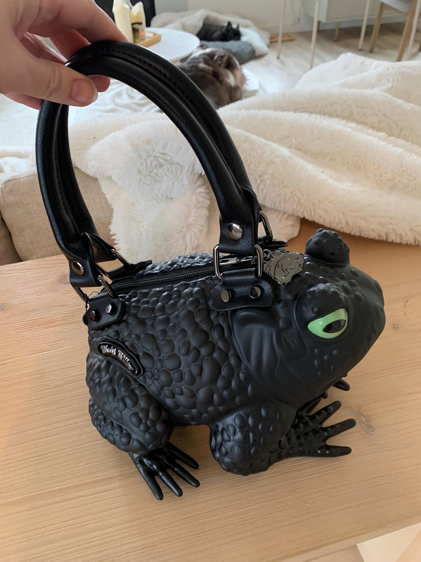 Black Toad Purse - Green Glow Eyes
