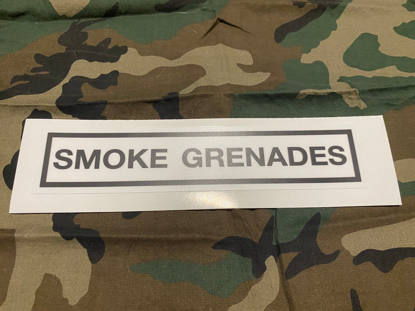 SMOKE GRENADES DECAL