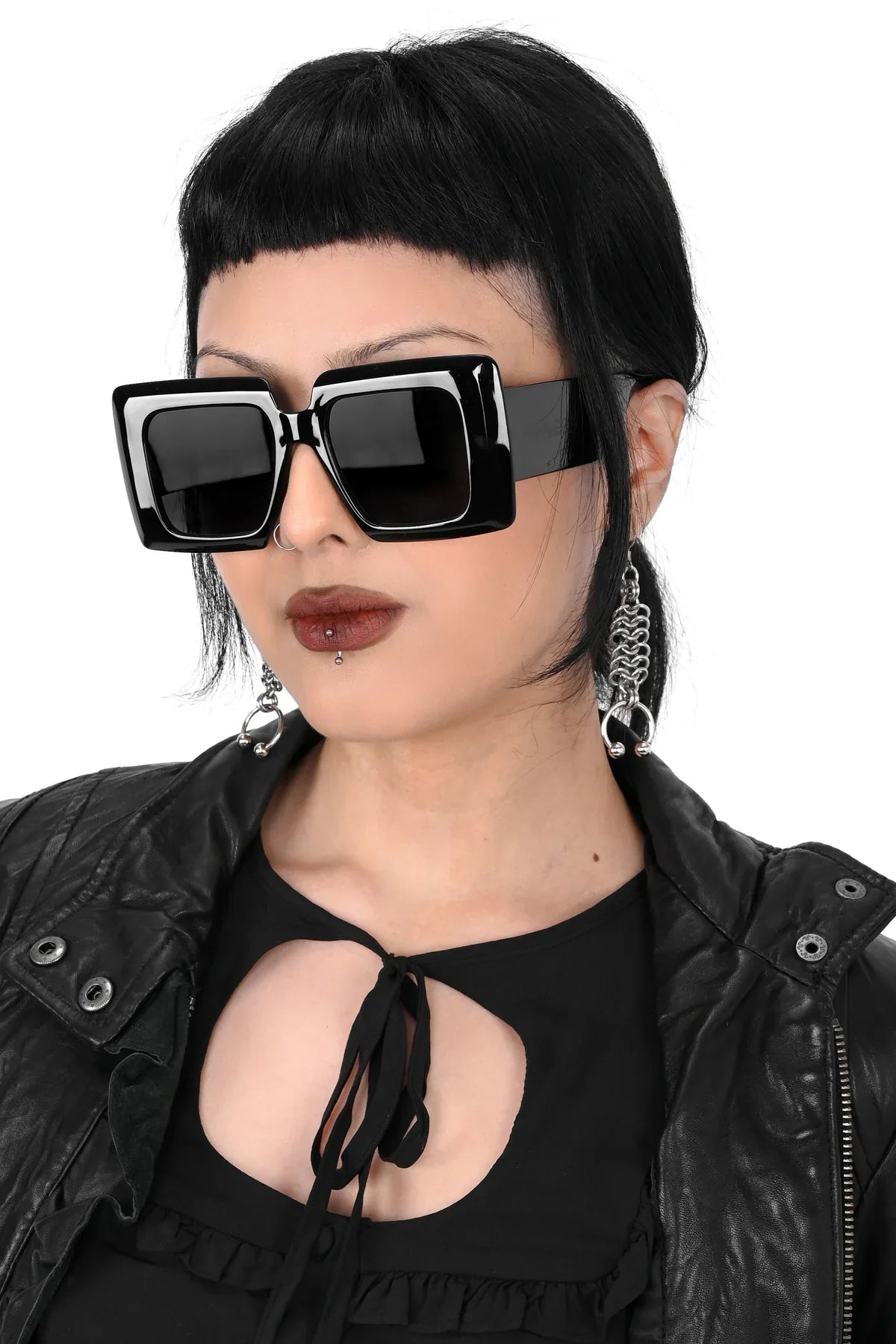 SUNGLASSES