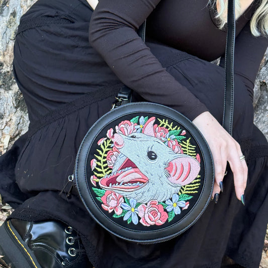 WINDY WILLOWS Opossum Black Bag