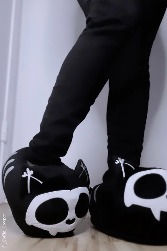 Skelekitty Slippers