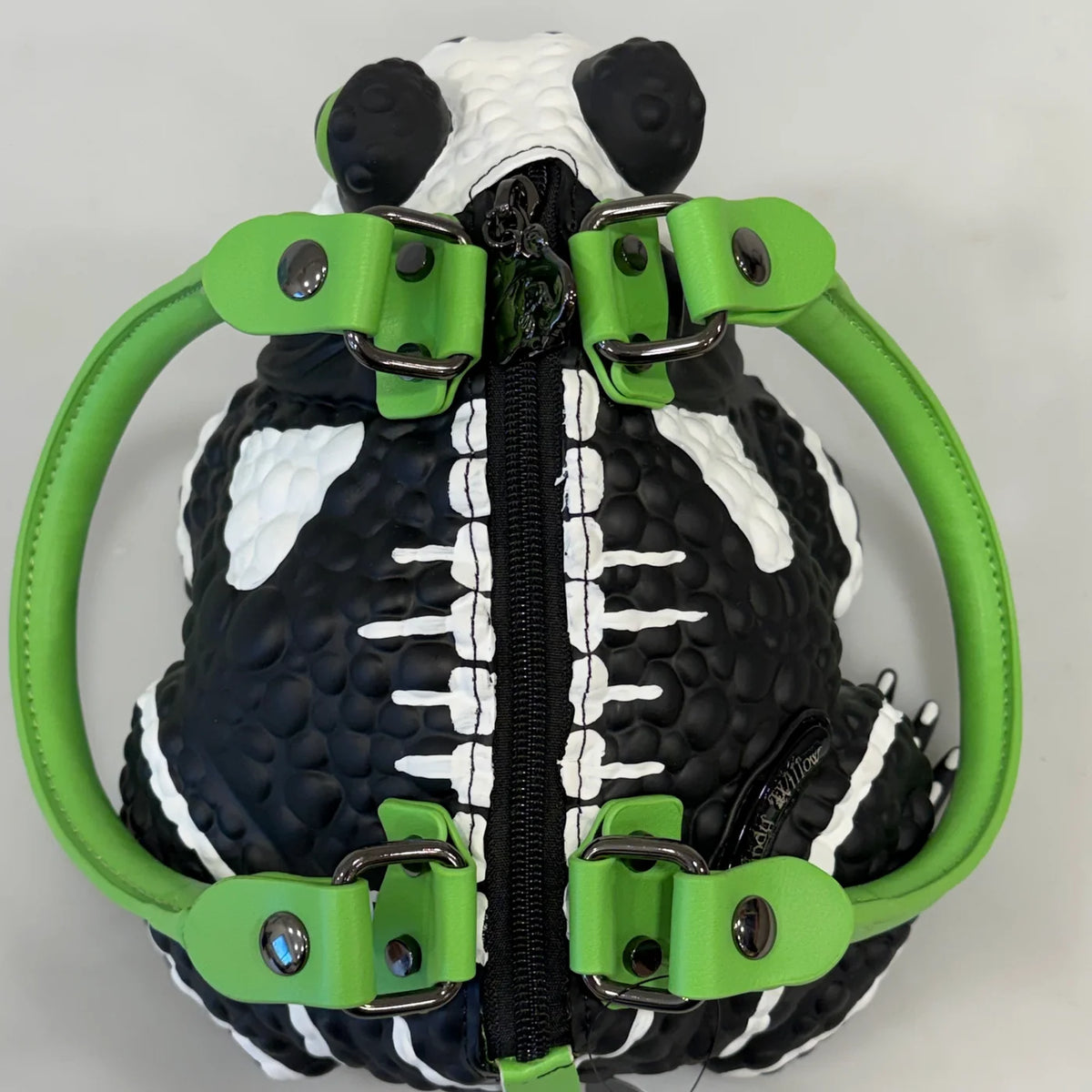 WINDY WILLOWS Skeletoad