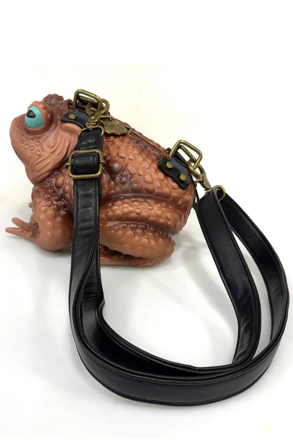 WINDY WILLOWS Toad Purse Tan